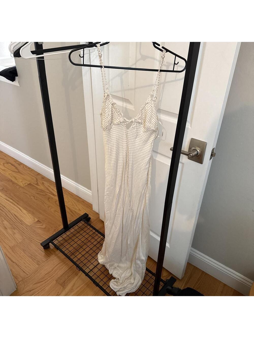 Zara Women's White and Cream Dress